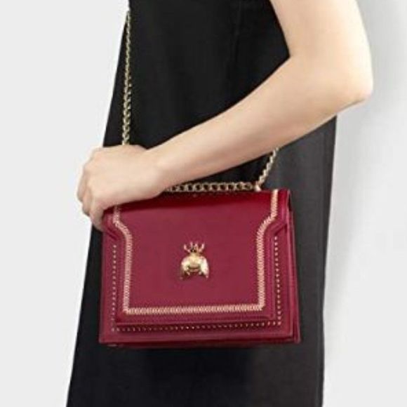 Women Small Crossbody Bag with Metal Chain - Picture 6 of 7